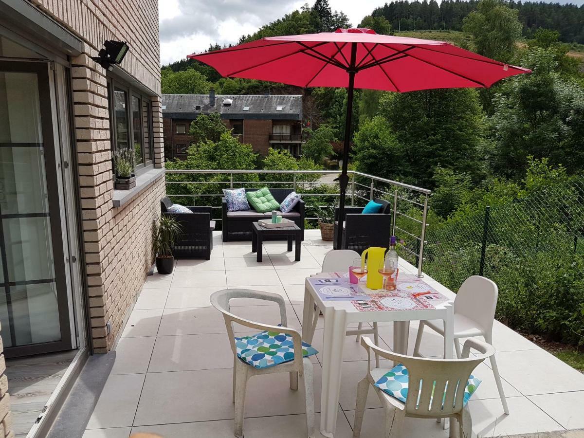 Au Bord De L'Eau Villa Trois-Ponts Exteriör bild